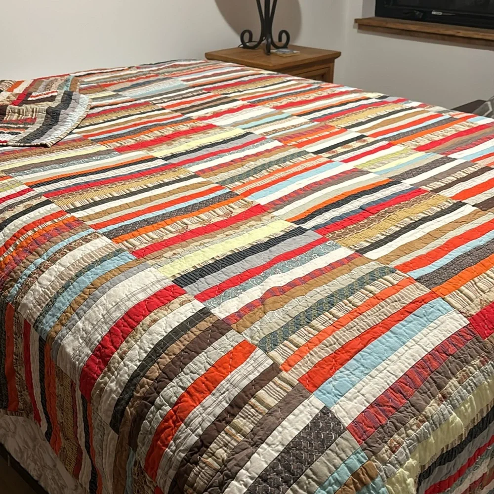 Denyse Schmidt Designs / Sundance Quilts Queen - Picture 3 of 10